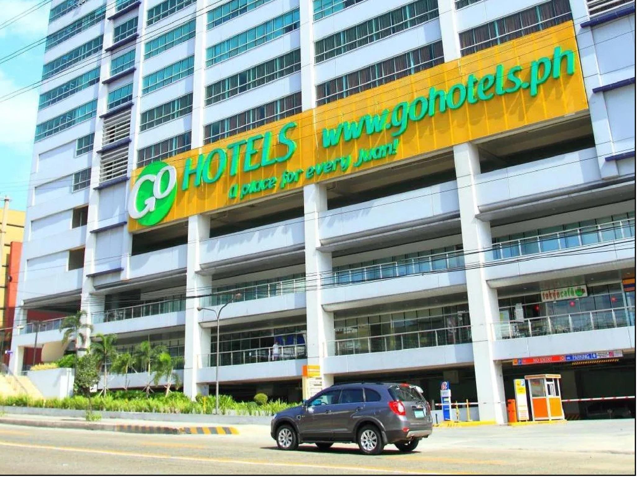 Go Hotels Plus Mandaluyong Exterior photo