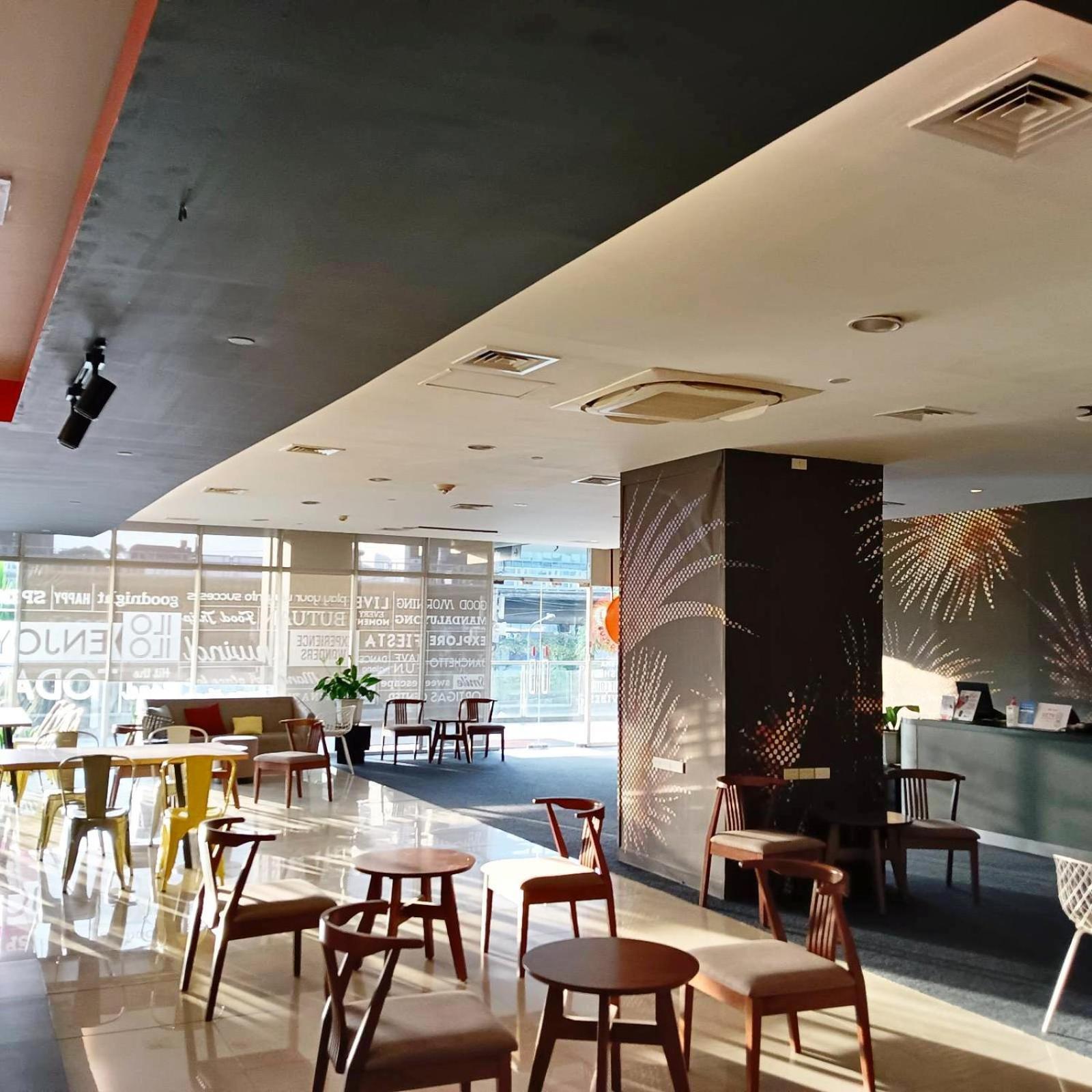 Go Hotels Plus Mandaluyong Exterior photo