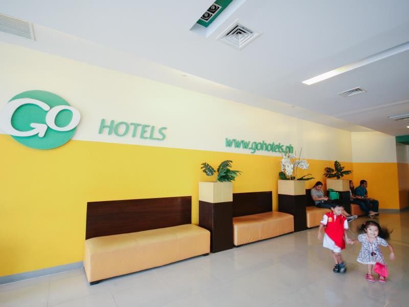 Go Hotels Plus Mandaluyong Exterior photo