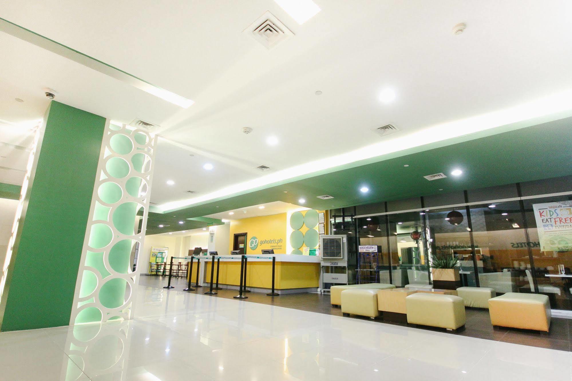 Go Hotels Plus Mandaluyong Exterior photo