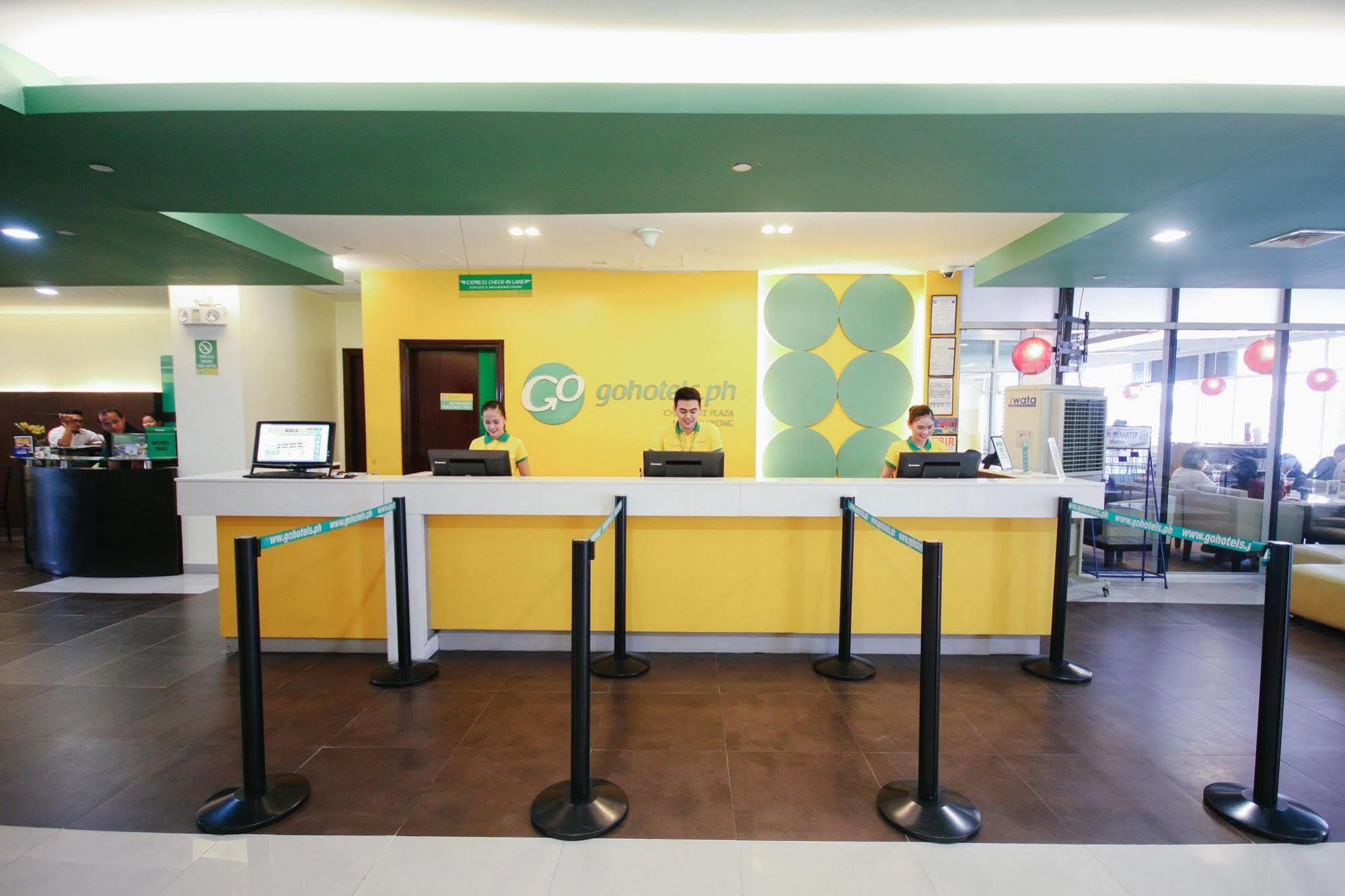 Go Hotels Plus Mandaluyong Exterior photo